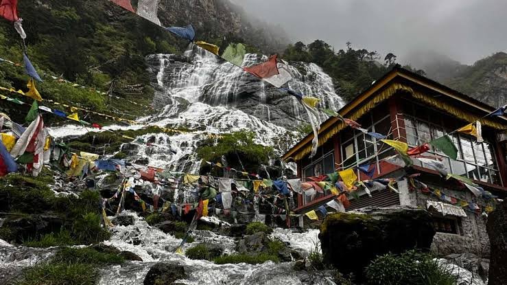 Chumi Gyatse Excursion