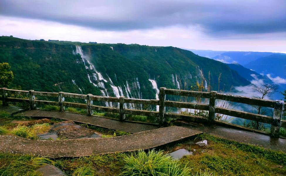 Tour of Classic Meghalaya With Kaziranga
